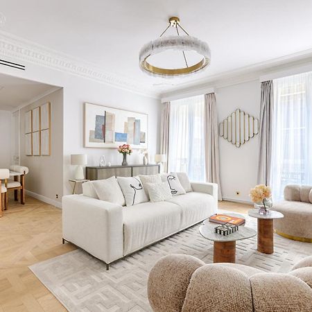 Elegant Luxury Apartment For 6 On Champs-Elysees 파리 외부 사진