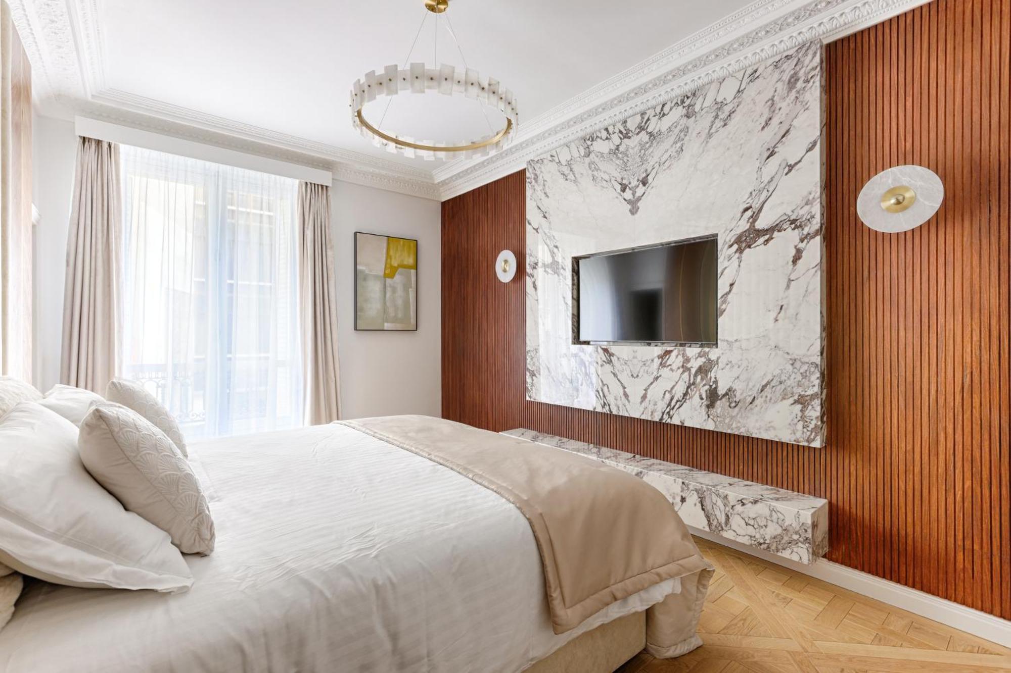 Elegant Luxury Apartment For 6 On Champs-Elysees 파리 외부 사진